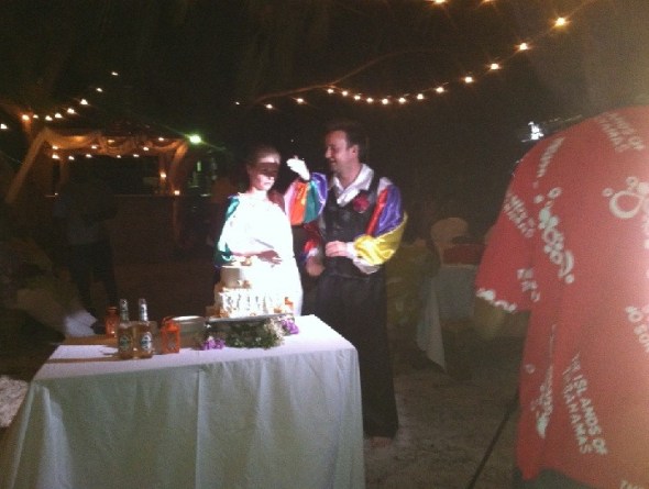 Lisa and Alex cutting there wedding cake